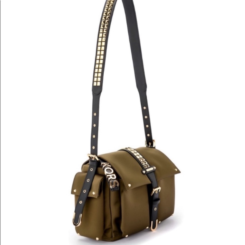 New MK 🍁 olive/ black gold studd large crossbody - Picture 3 of 7